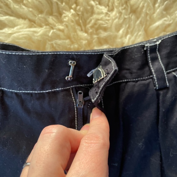 Vintage High Rise Pleated Shorts Ellen Tracy Company Black Vintage Shorts - Picture 6 of 8